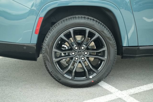 New 2026 Jeep Grand Wagoneer L Summit AWD/4WD image 50