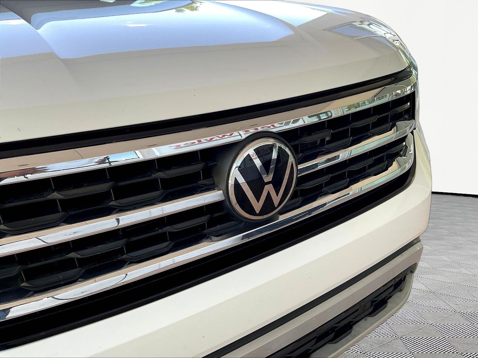 Used 2021 Volkswagen Atlas SE w/ Towing Package FWD image 32