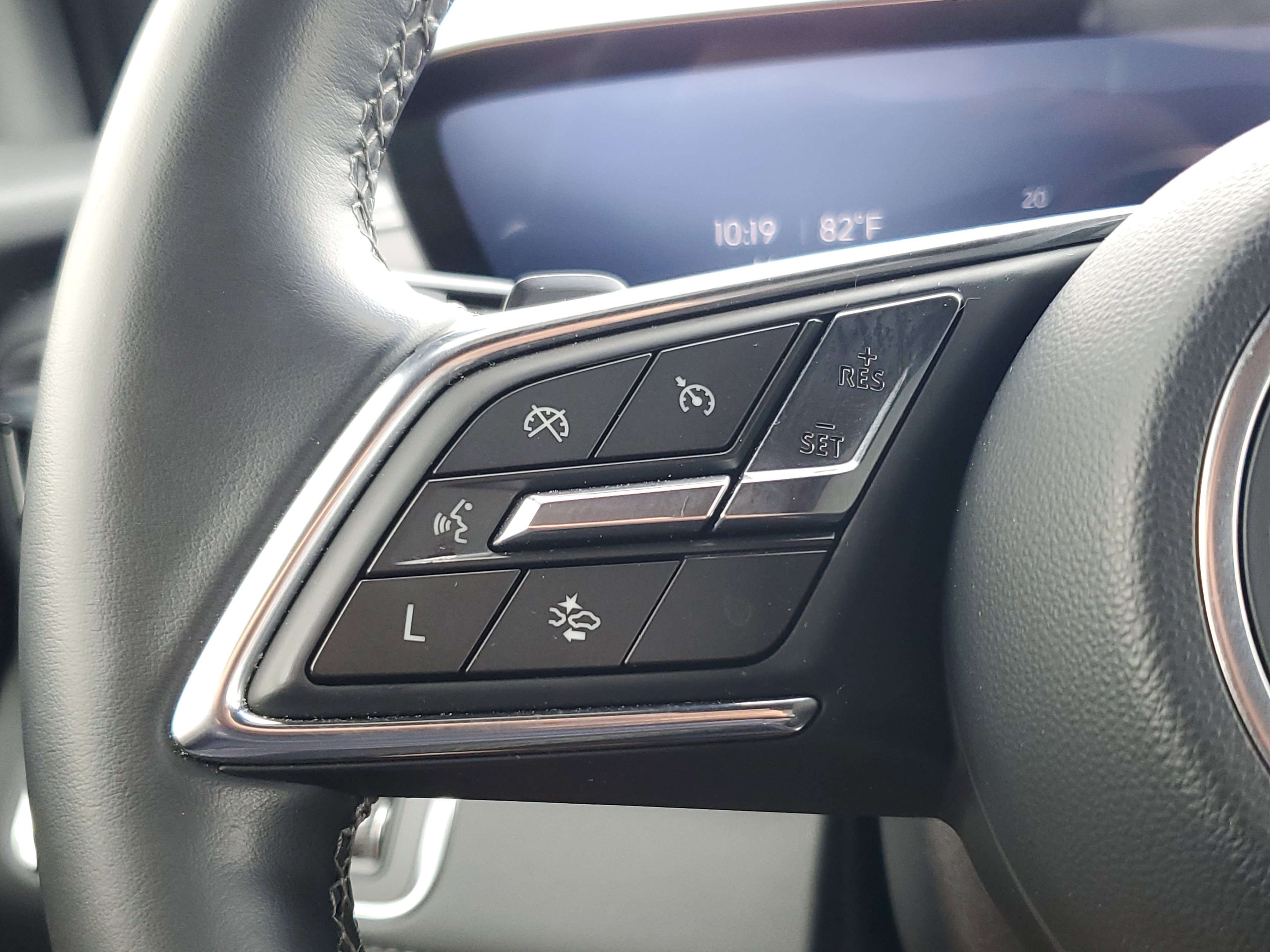 Used 2025 Buick Enclave Preferred image 25