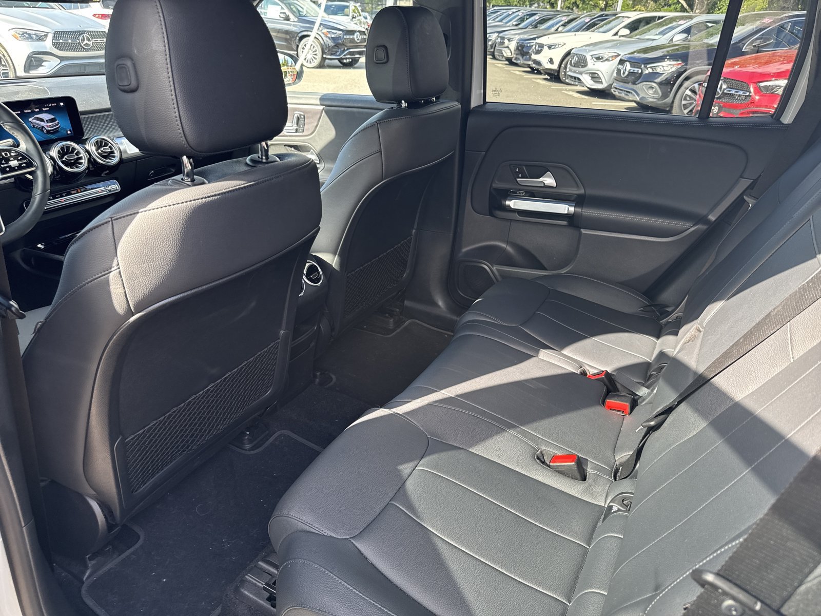 Certified 2023 Mercedes-Benz EQB 300 4MATIC image 16