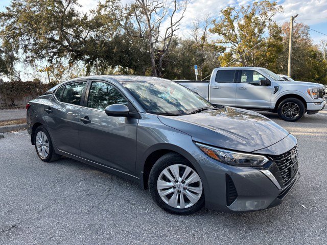 Used 2024 Nissan Sentra S image 5