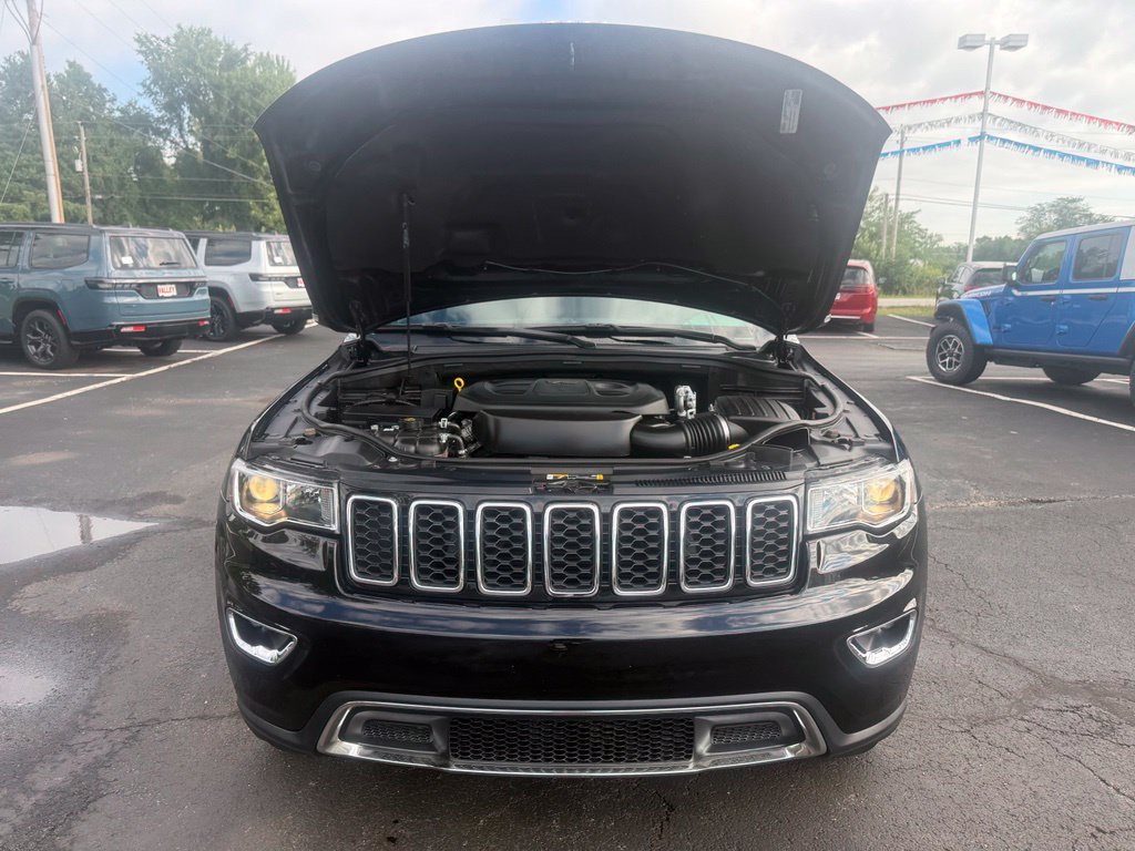 Certified 2022 Jeep Grand Cherokee Limited AWD/4WD image 58