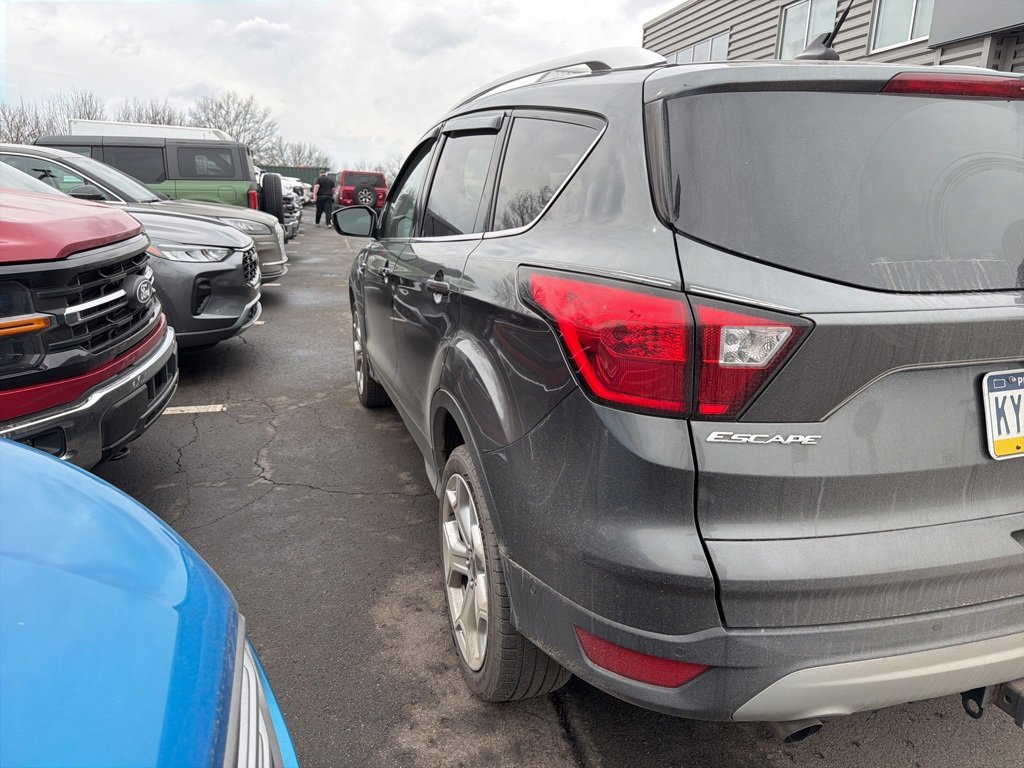 Used 2019 Ford Escape Titanium image 6