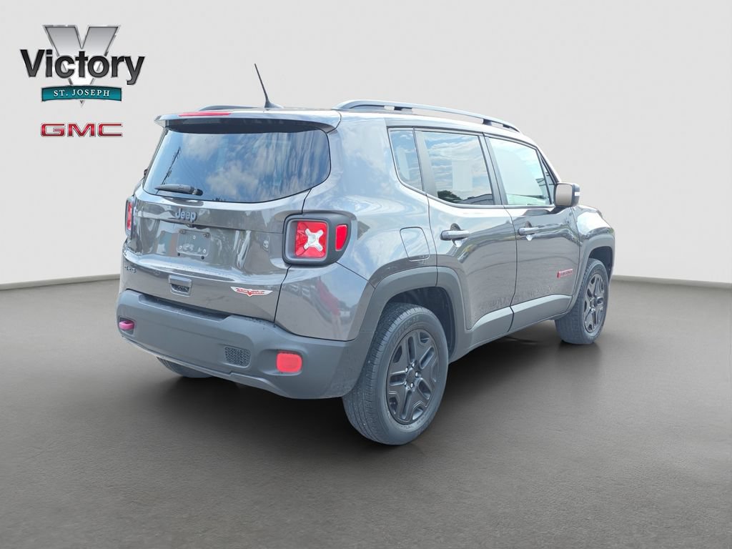 Used 2018 Jeep Renegade Trailhawk AWD/4WD image 18