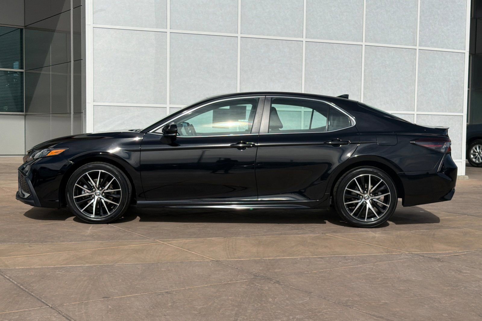 Certified 2023 Toyota Camry SE image 8