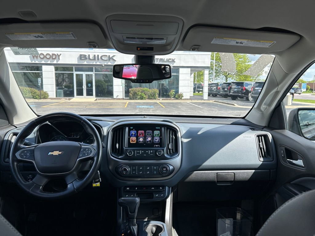 Used 2017 Chevrolet Colorado Z71 AWD/4WD image 32
