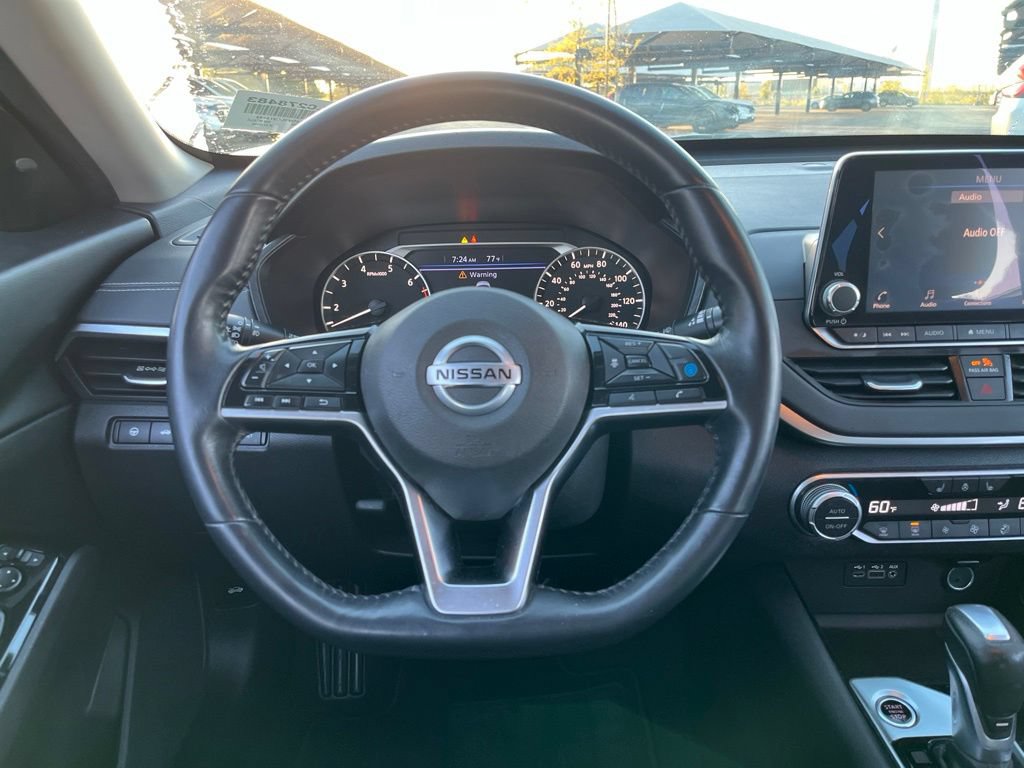 Used 2020 Nissan Altima 2.5 SV FWD image 17