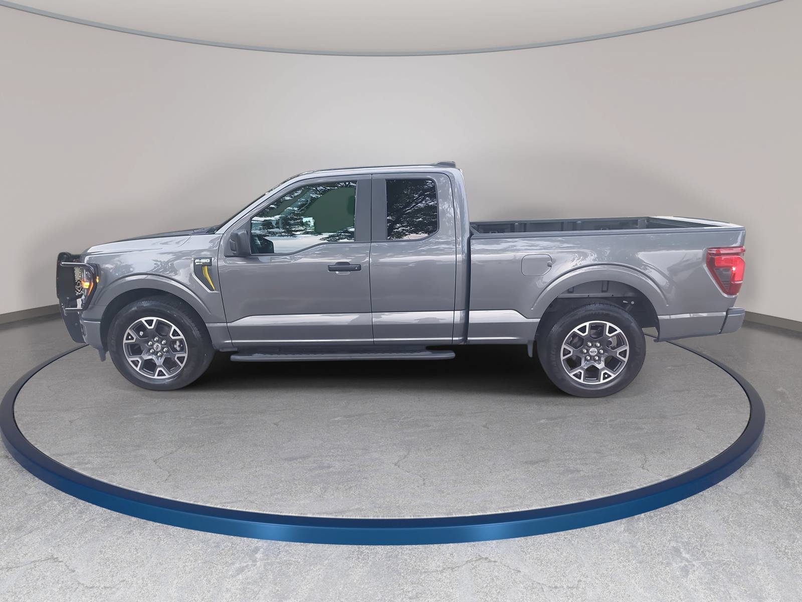 Used 2024 Ford F150 STX RWD image 8