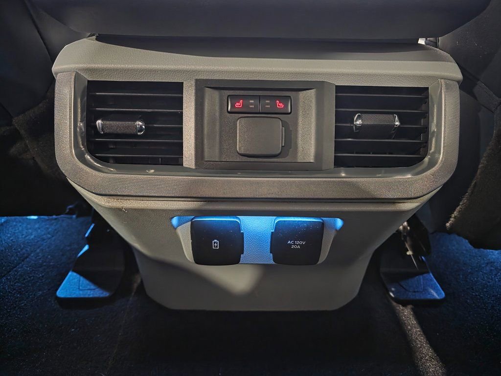 Used 2022 Ford F150 Limited image 45