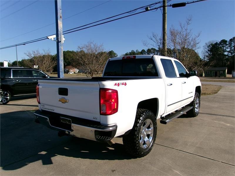Used 2018 Chevrolet Silverado 1500 LTZ w/ Sport Package image 6
