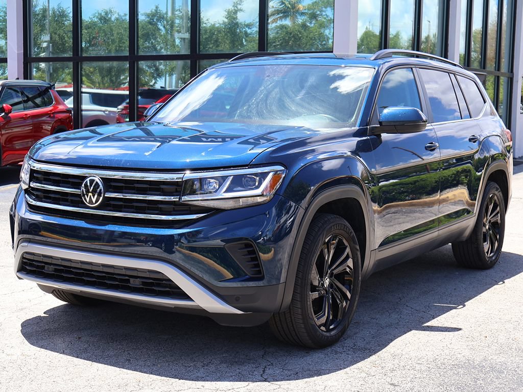 Used 2022 Volkswagen Atlas SE w/ Panoramic Sunroof Package FWD image 8