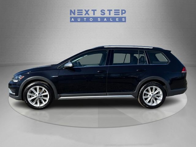 Used 2019 Volkswagen Golf Alltrack SE AWD/4WD image 4