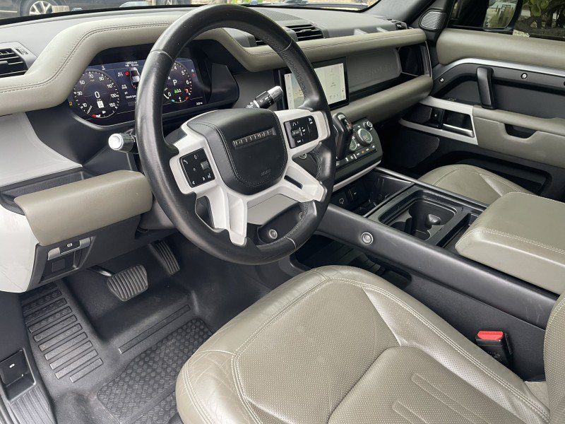 Used 2020 Land Rover Defender 110 SE AWD/4WD image 11