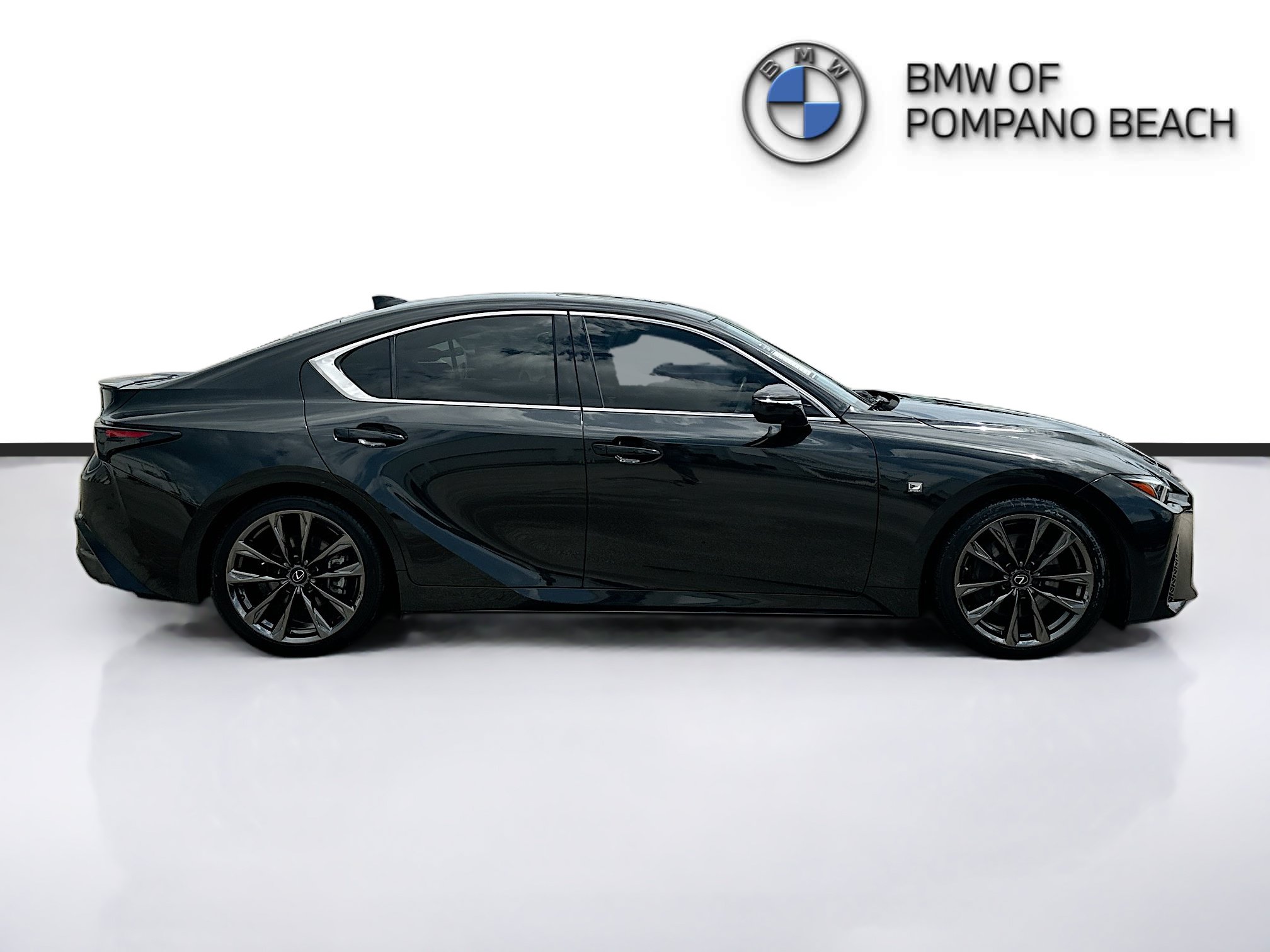 Used 2024 Lexus IS 350 F Sport w/ Navigation Package RWD image 8