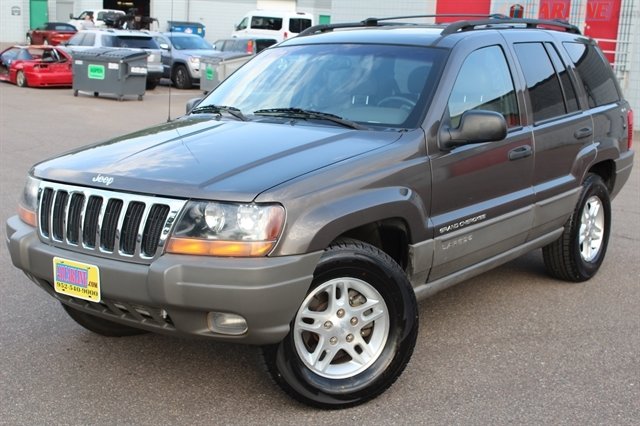 Used 2000 Jeep Grand Cherokee Laredo image 2