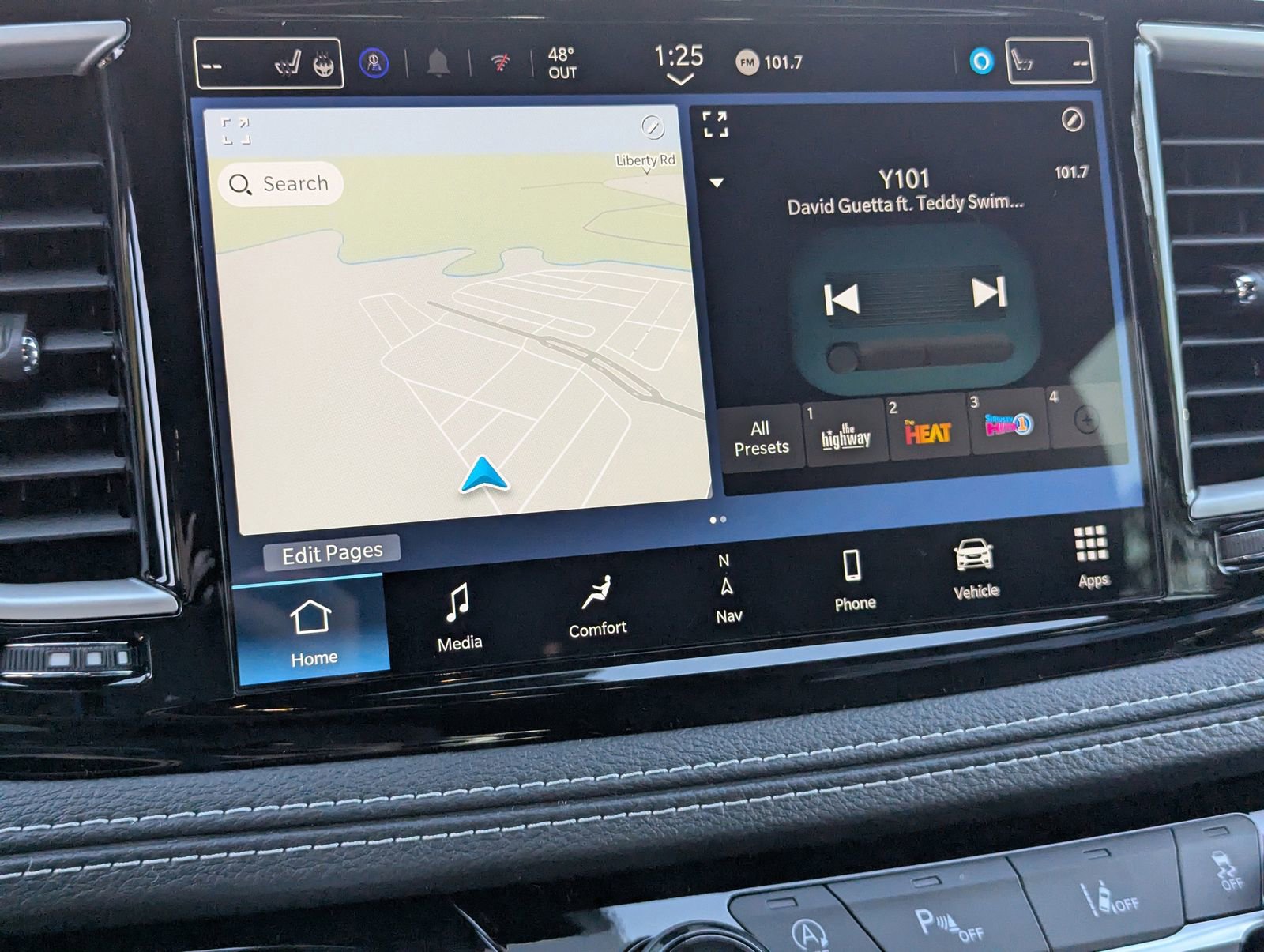 New 2026 Chrysler Pacifica Select image 6