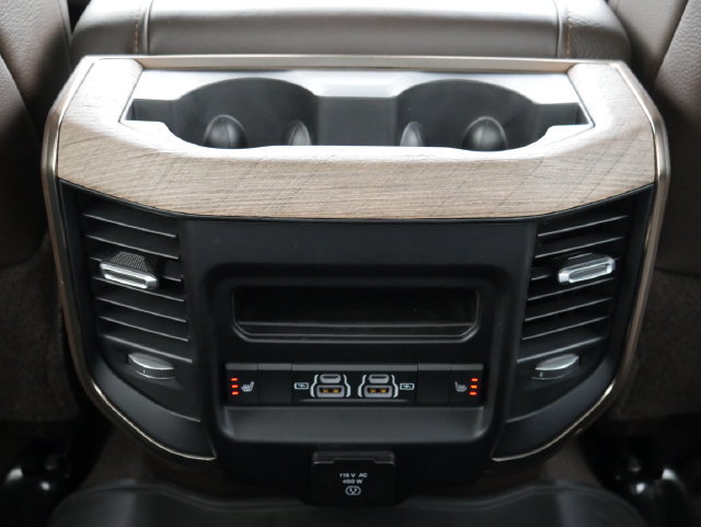 Used 2025 RAM 3500 Longhorn RWD image 28