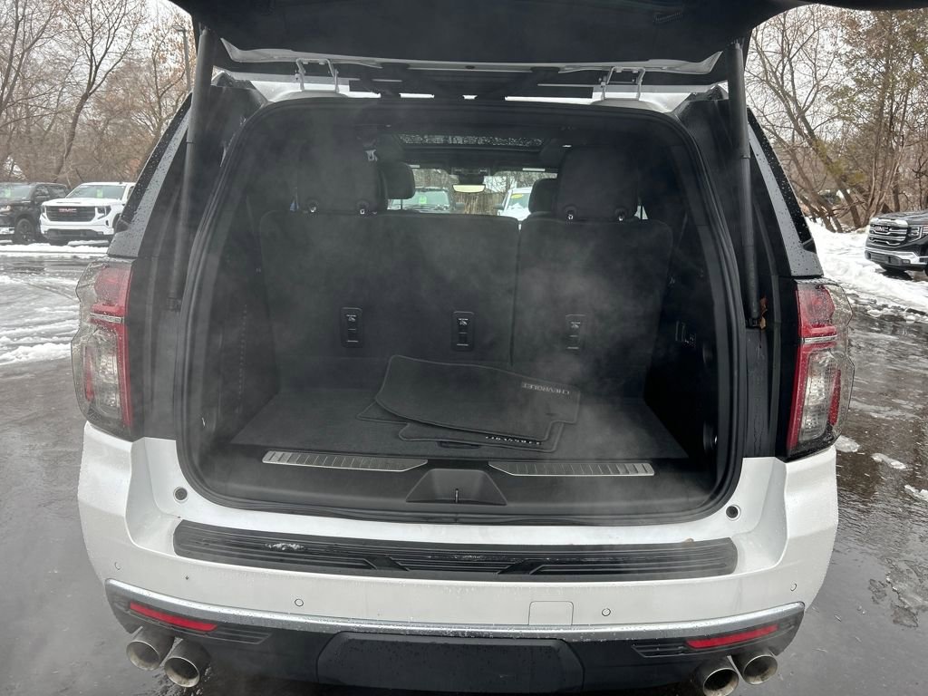 Used 2023 Chevrolet Tahoe High Country image 17