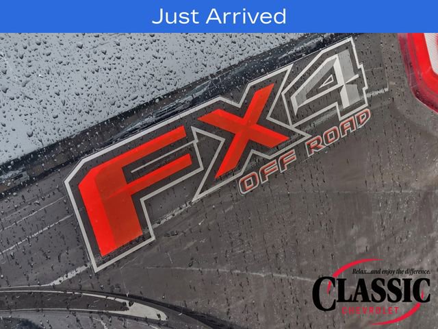 Used 2018 Ford F150 XLT w/ Equipment Group 302A Luxury AWD/4WD image 13