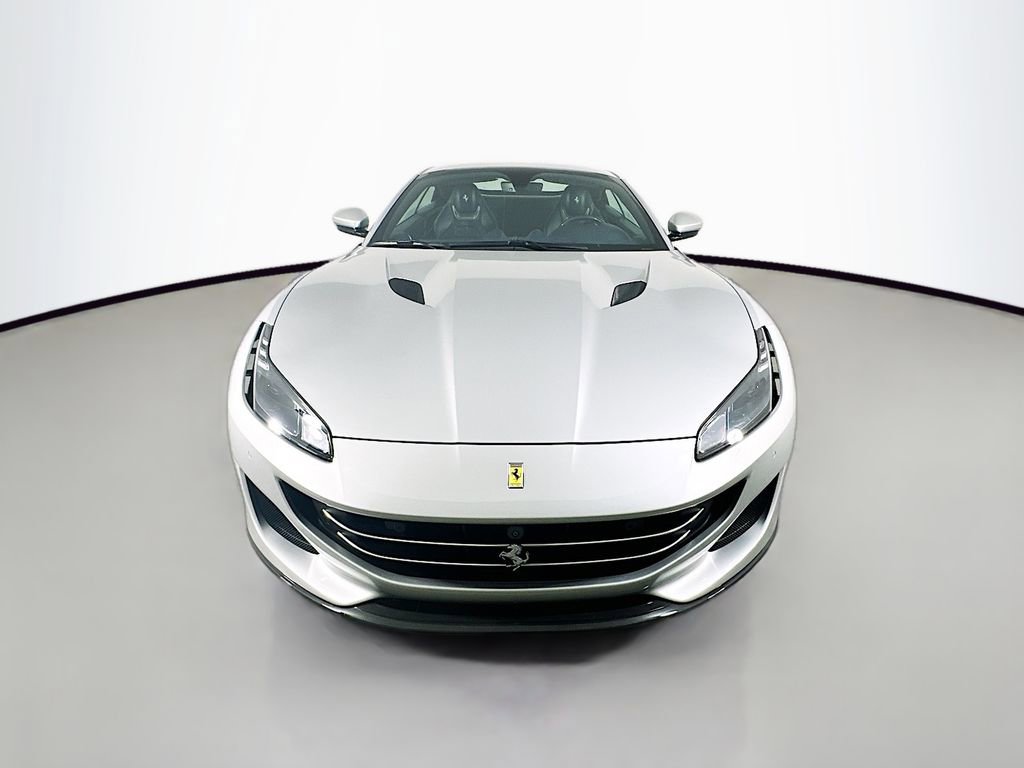 Used 2019 Ferrari Portofino image 6