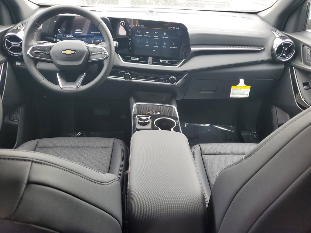 New 2026 Chevrolet Equinox LT w/ Convenience Package II FWD image 11