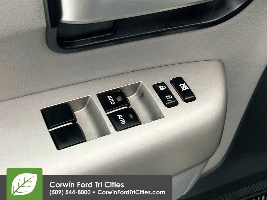 Used 2008 Toyota Sequoia Limited image 12