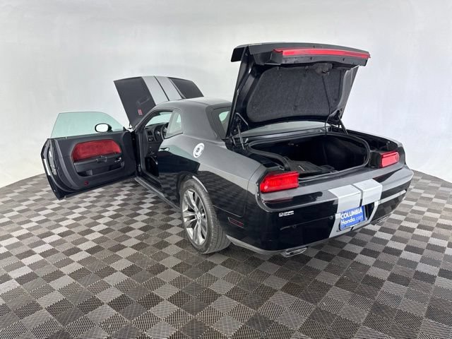 Used 2013 Dodge Challenger SRT8 w/ Harman Kardon Audio Group RWD image 20
