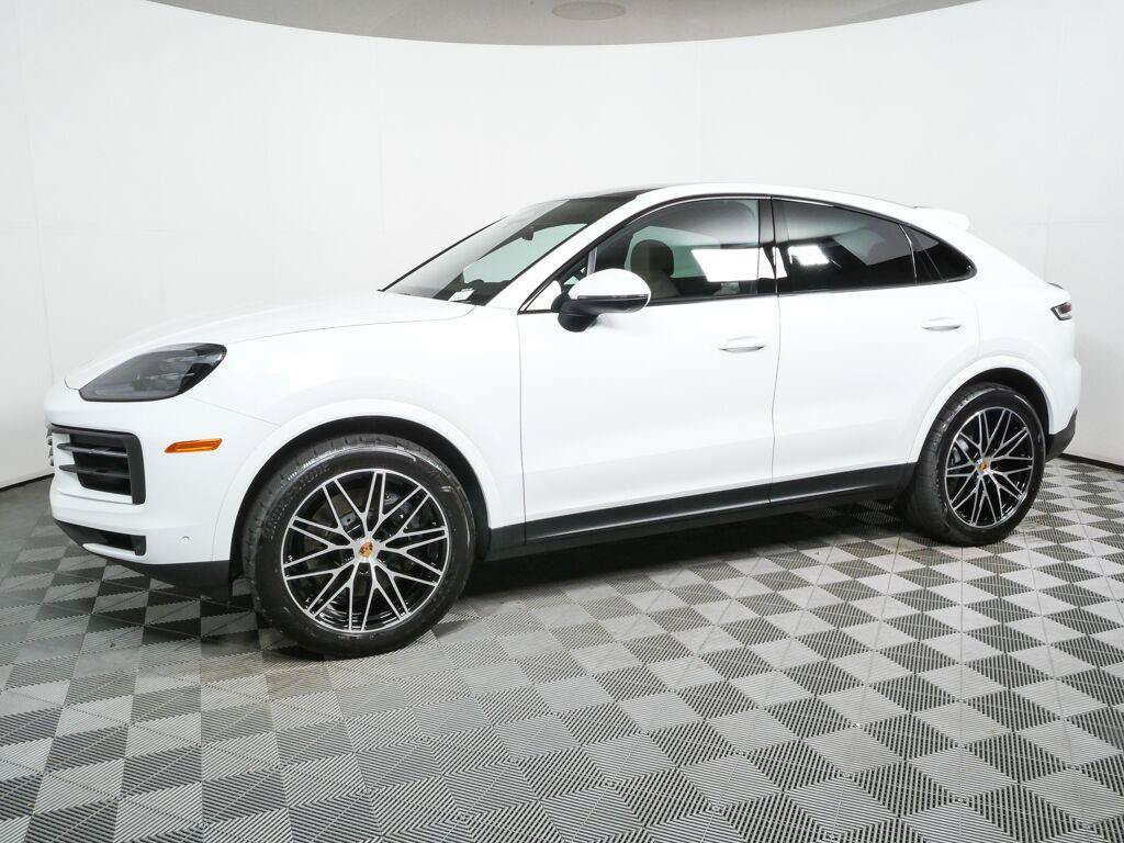 New 2026 Porsche Cayenne Coupe AWD/4WD image 2