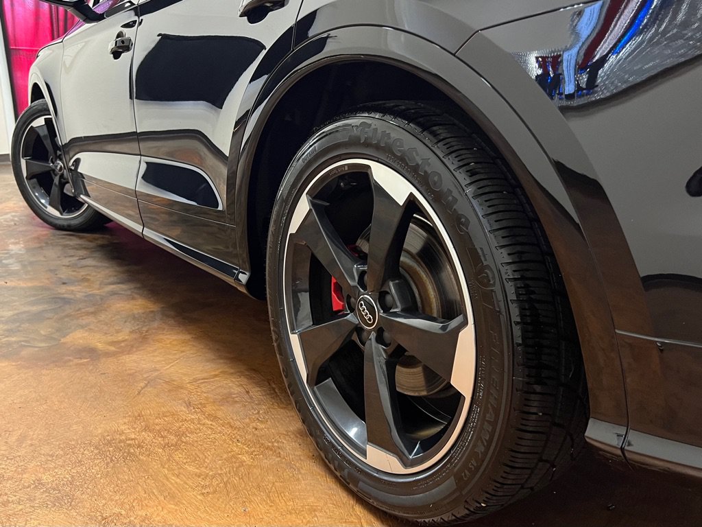 Used 2019 Audi SQ5 Premium Plus w/ Premium Plus Package AWD/4WD image 44