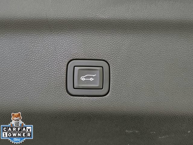 Used 2025 GMC Yukon Denali AWD/4WD image 39