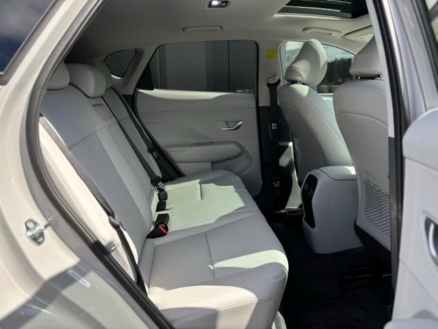 Used 2025 Hyundai Kona Limited image 49