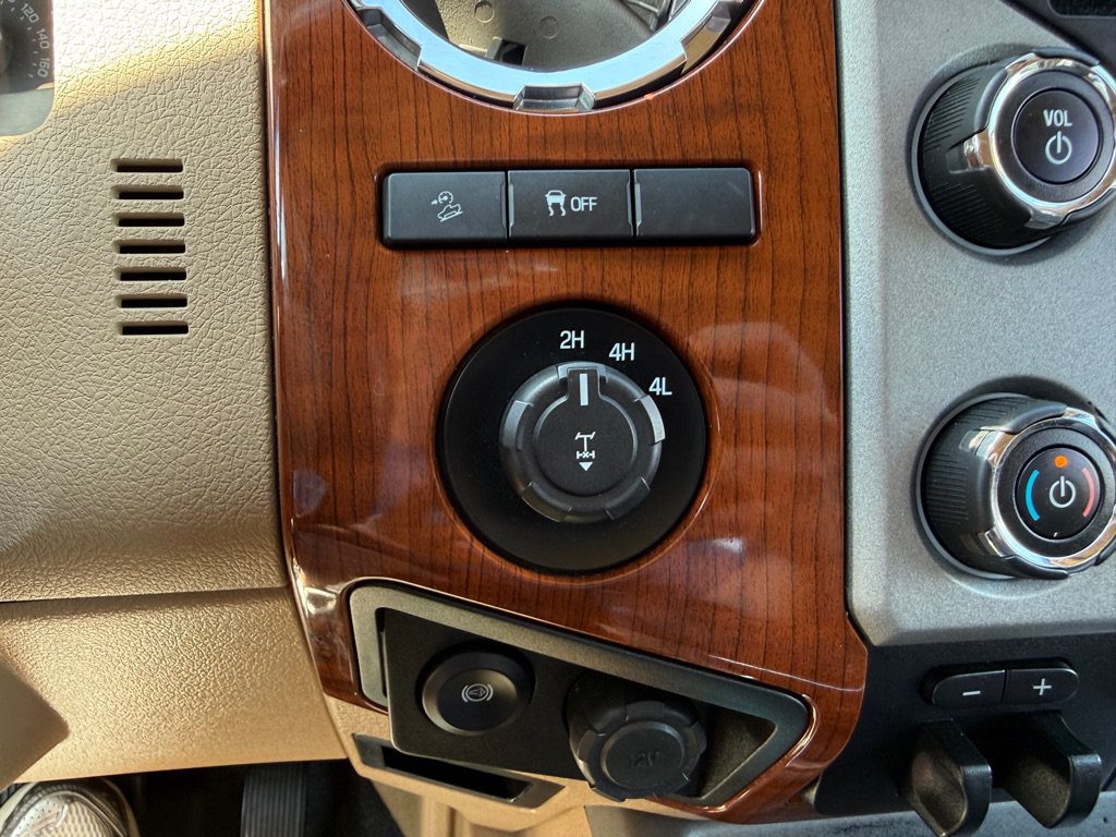 Used 2016 Ford F350 King Ranch AWD/4WD image 19