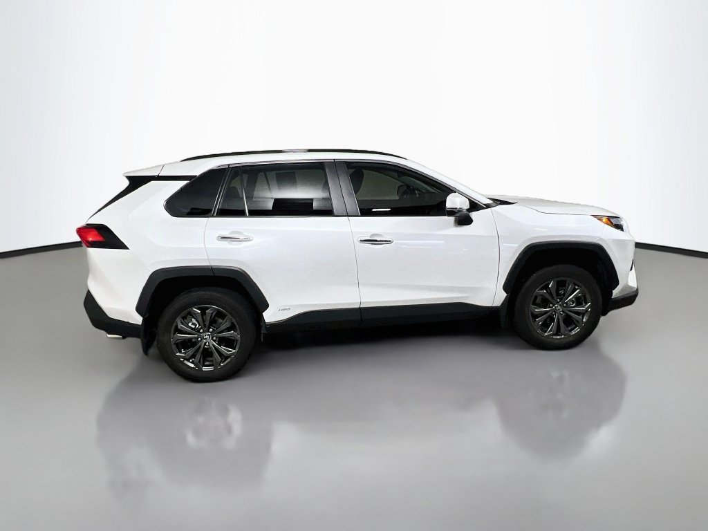 Used 2025 Toyota RAV4 Limited AWD/4WD image 2