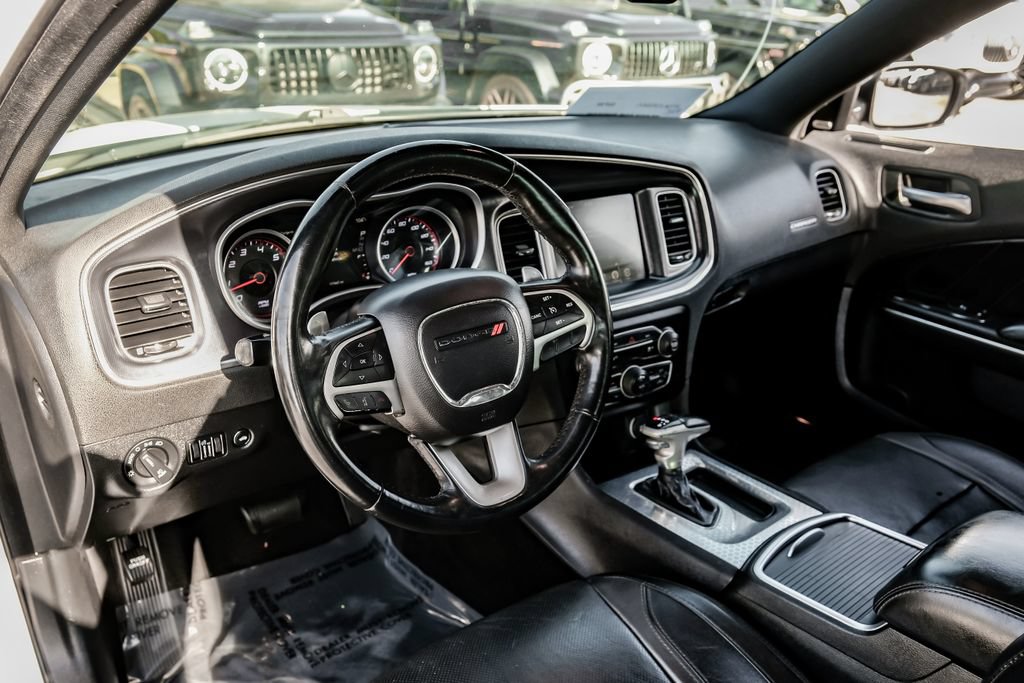 Used 2015 Dodge Charger R/T w/ Plus Group RWD image 12