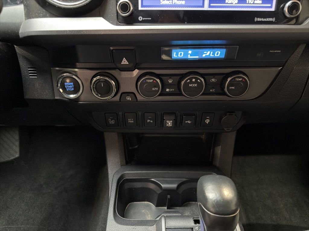 Used 2022 Toyota Tacoma TRD Sport w/ Technology Package AWD/4WD image 19