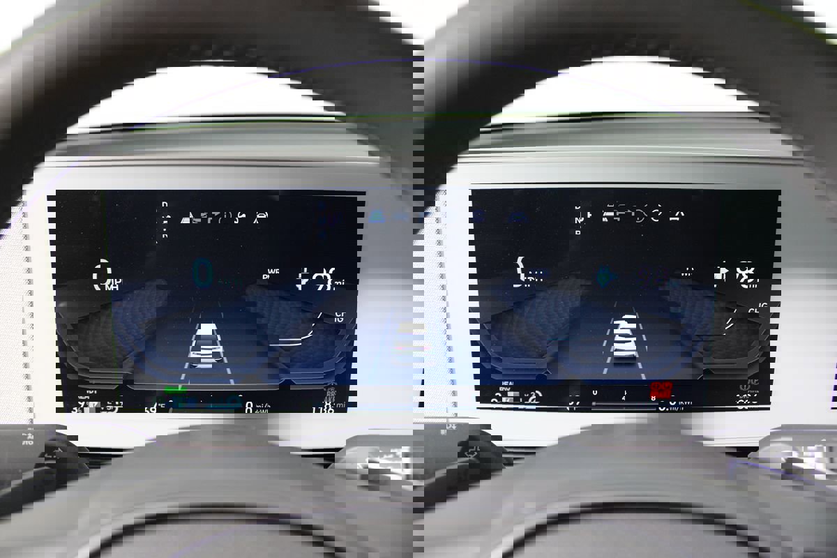 Used 2024 Hyundai Ioniq 5 SEL image 13