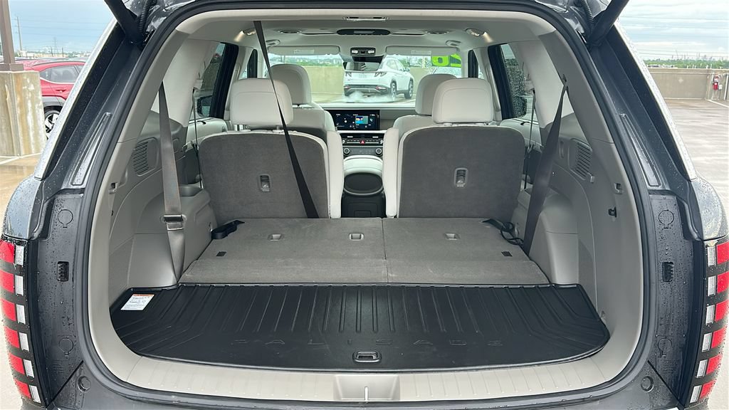 Certified 2026 Hyundai Palisade SEL FWD image 40