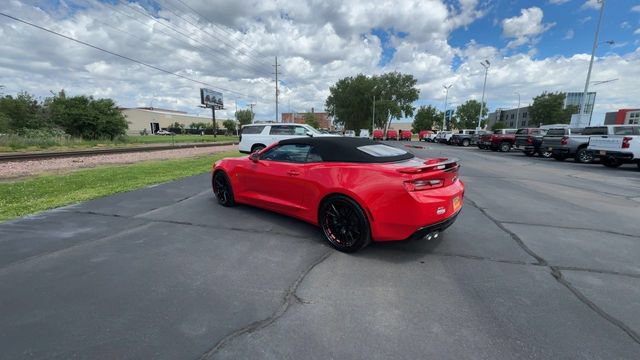 Used 2016 Chevrolet Camaro SS RWD image 6