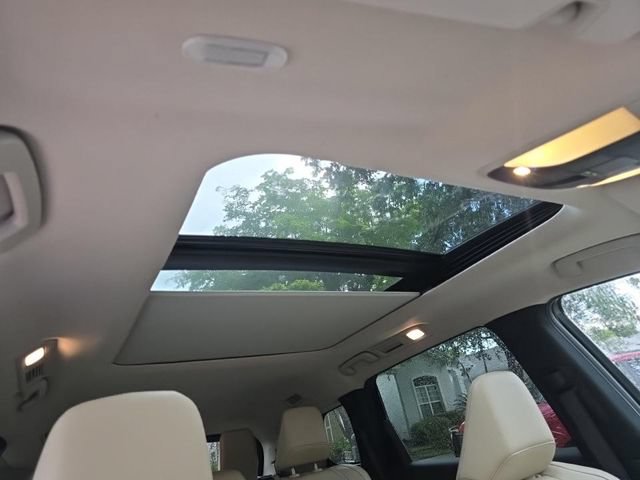 Used 2023 INFINITI QX60 Pure FWD image 2