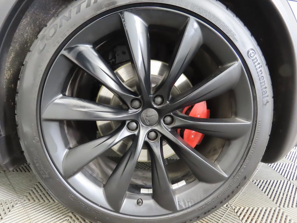 Used 2021 Tesla Model X Performance image 31