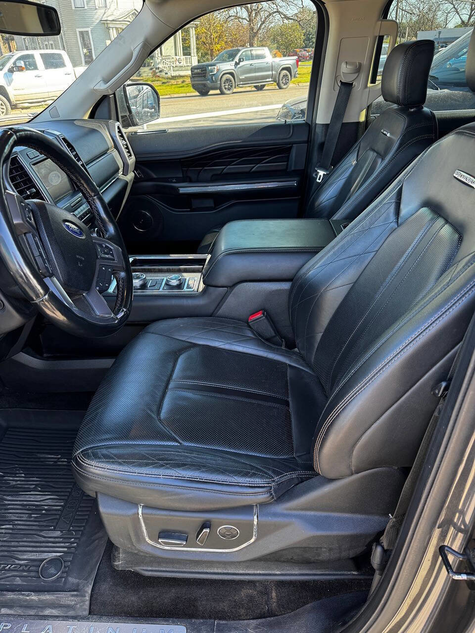 Used 2018 Ford Expedition Max Platinum image 21
