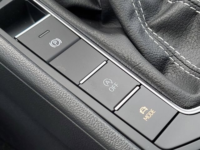 New 2026 Volkswagen Jetta SEL FWD image 31