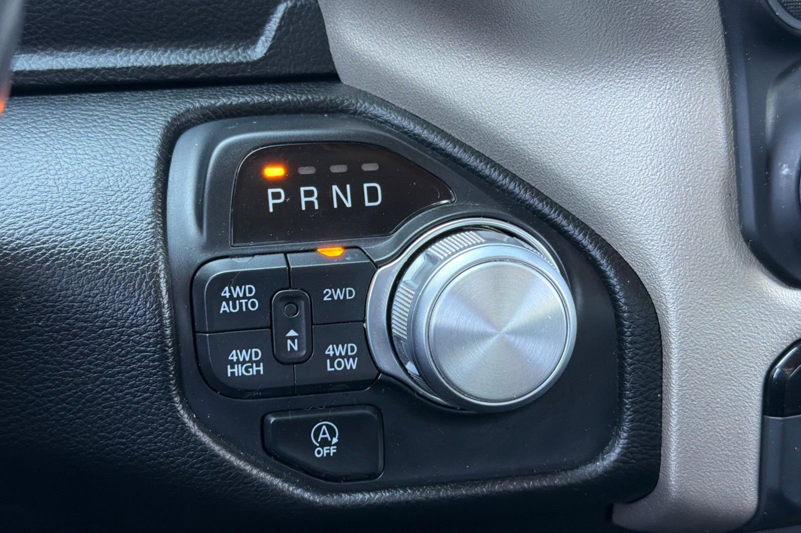 Used 2020 RAM 1500 Laramie AWD/4WD image 20