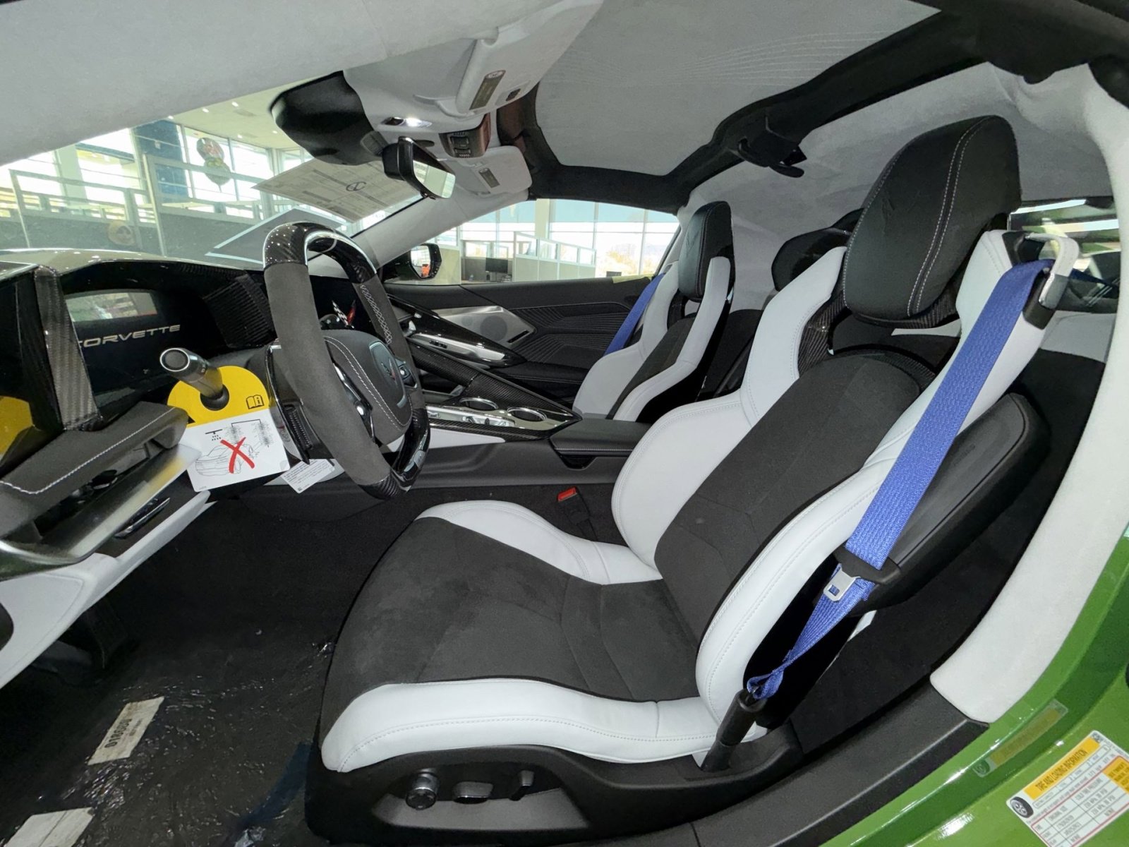 New 2026 Chevrolet Corvette ZR1 w/ ZR1 Carbon Fiber Aero Package image 13