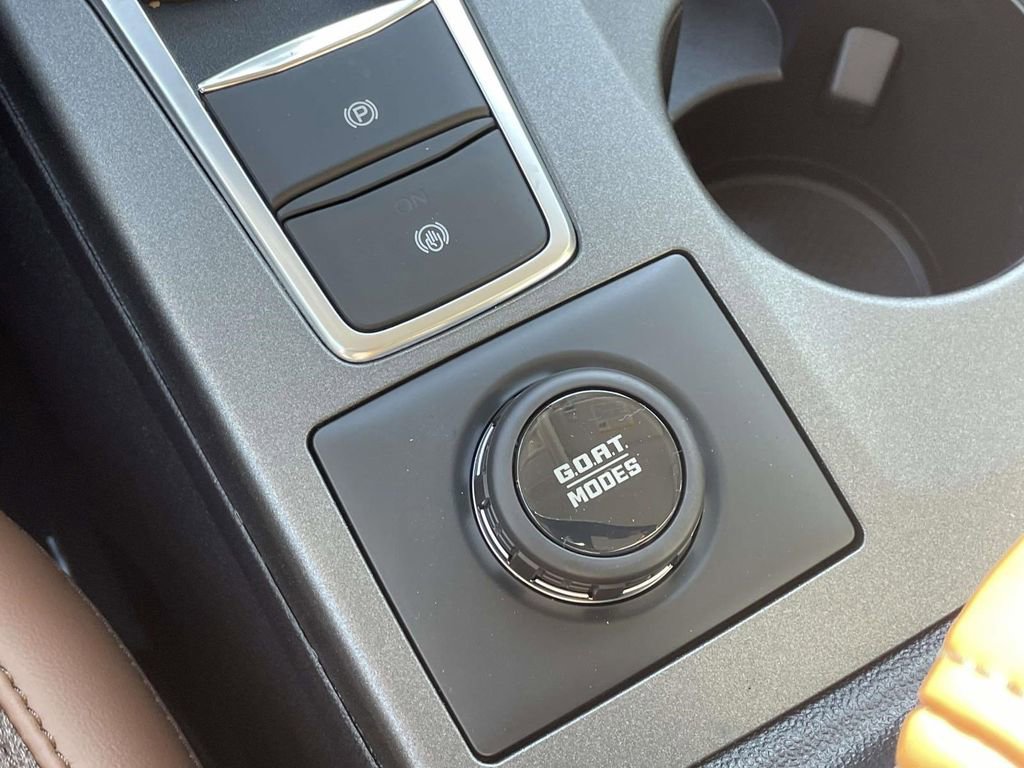 New 2025 Ford Bronco Sport Outer Banks image 7