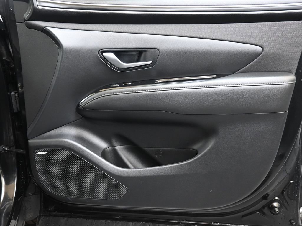 Certified 2023 Hyundai Santa Cruz Limited image 11