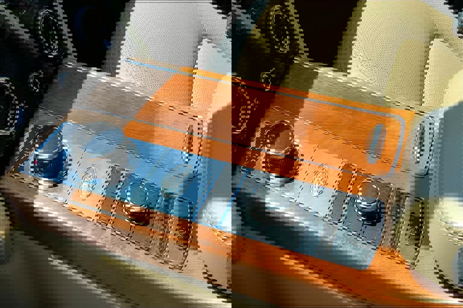 Used 2019 Land Rover Range Rover Supercharged image 15