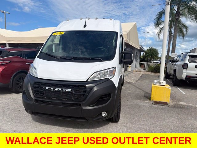 Used 2026 RAM ProMaster 2500 w/ Convenience Group FWD image 4