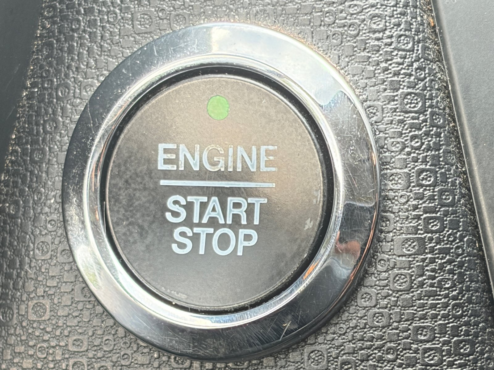 Used 2020 Ford EcoSport SE FWD image 19
