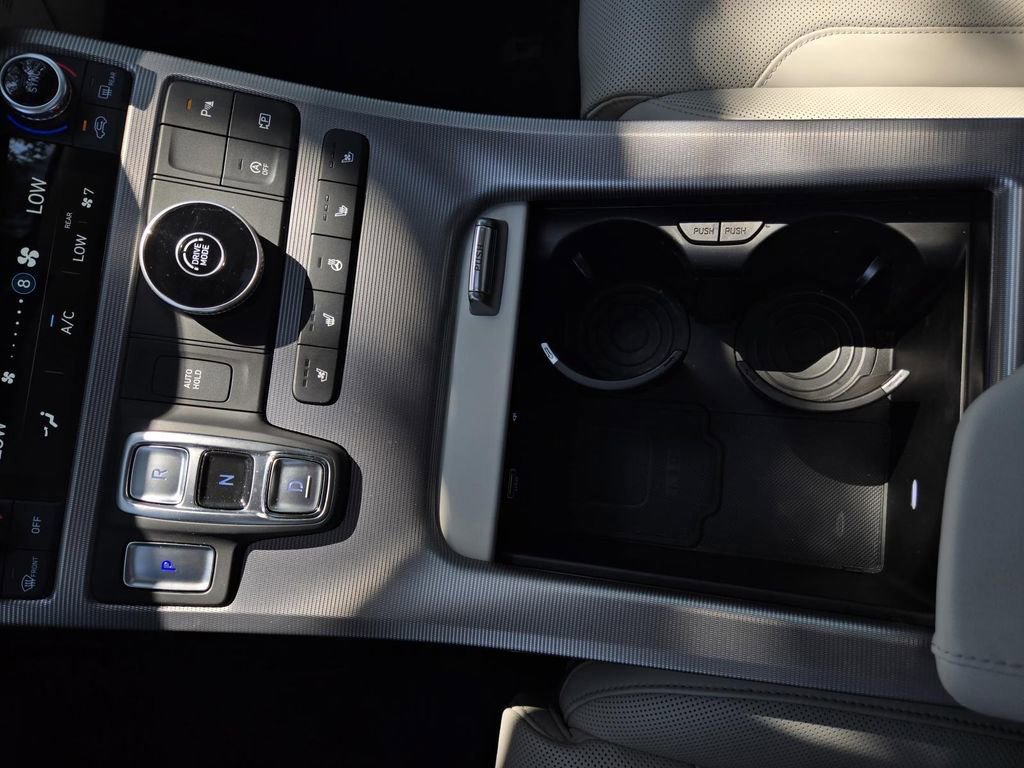 Certified 2025 Hyundai Palisade Calligraphy image 28